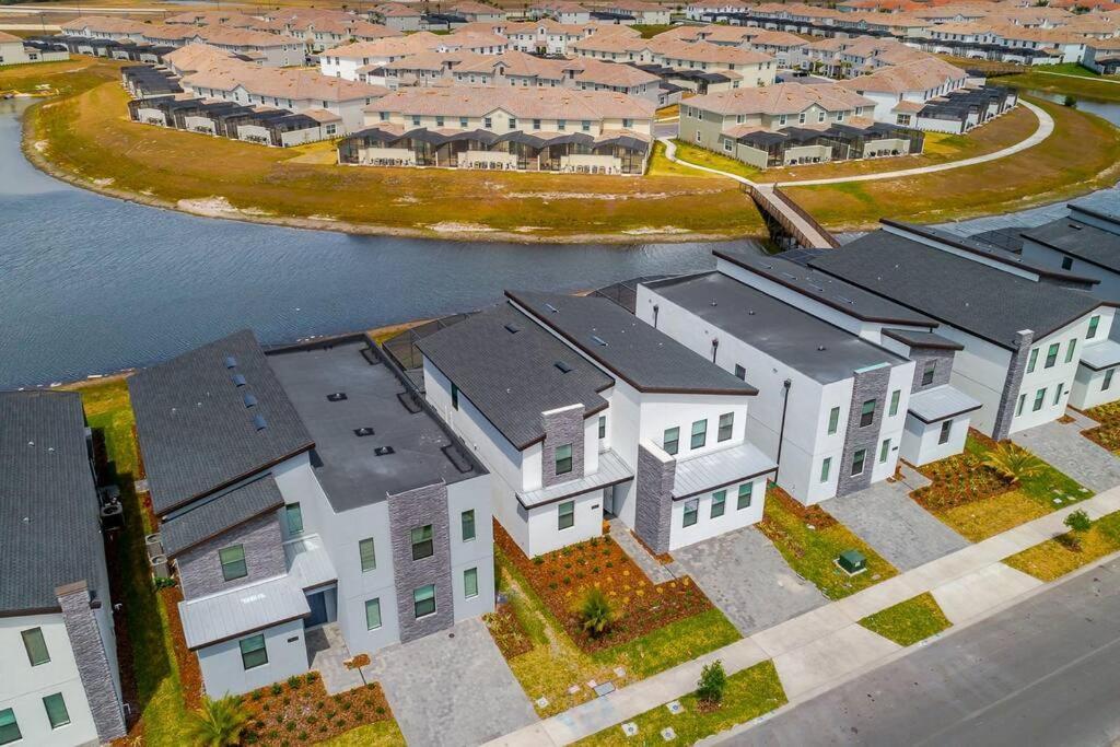 Luxury Villa Inside Storey Lake, Kissimmee - No Extra Fees Eksteriør bilde